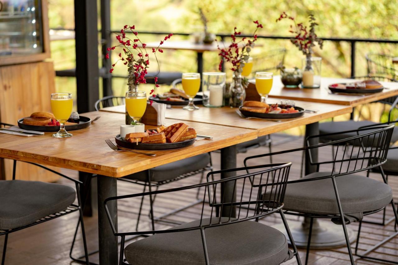 The Boato Hotel Guatapé Εξωτερικό φωτογραφία Restaurant