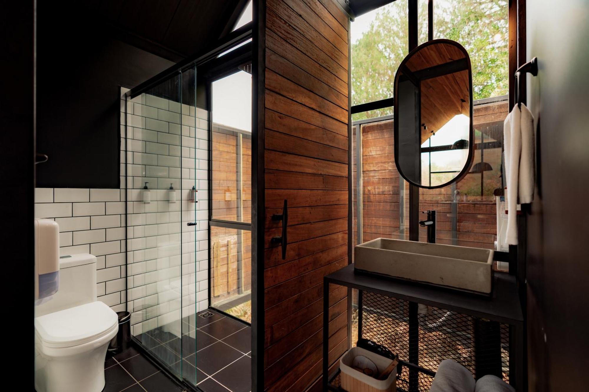 The Boato Hotel Guatapé Εξωτερικό φωτογραφία Bathroom